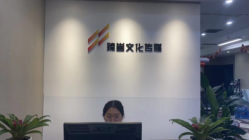 微电影制作团队的岗位构成解析**